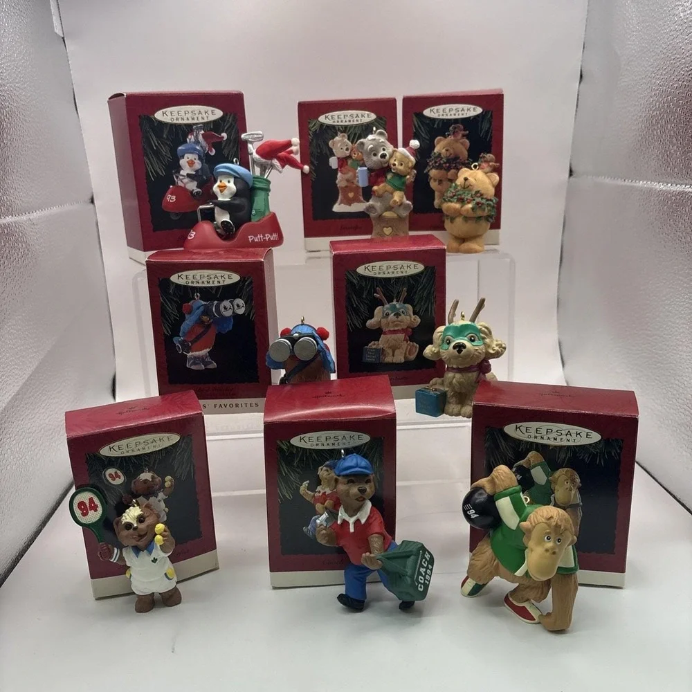 Vtg~Lot of 8~Hallmark Ornaments~Assorted Mix of Animal Ornaments